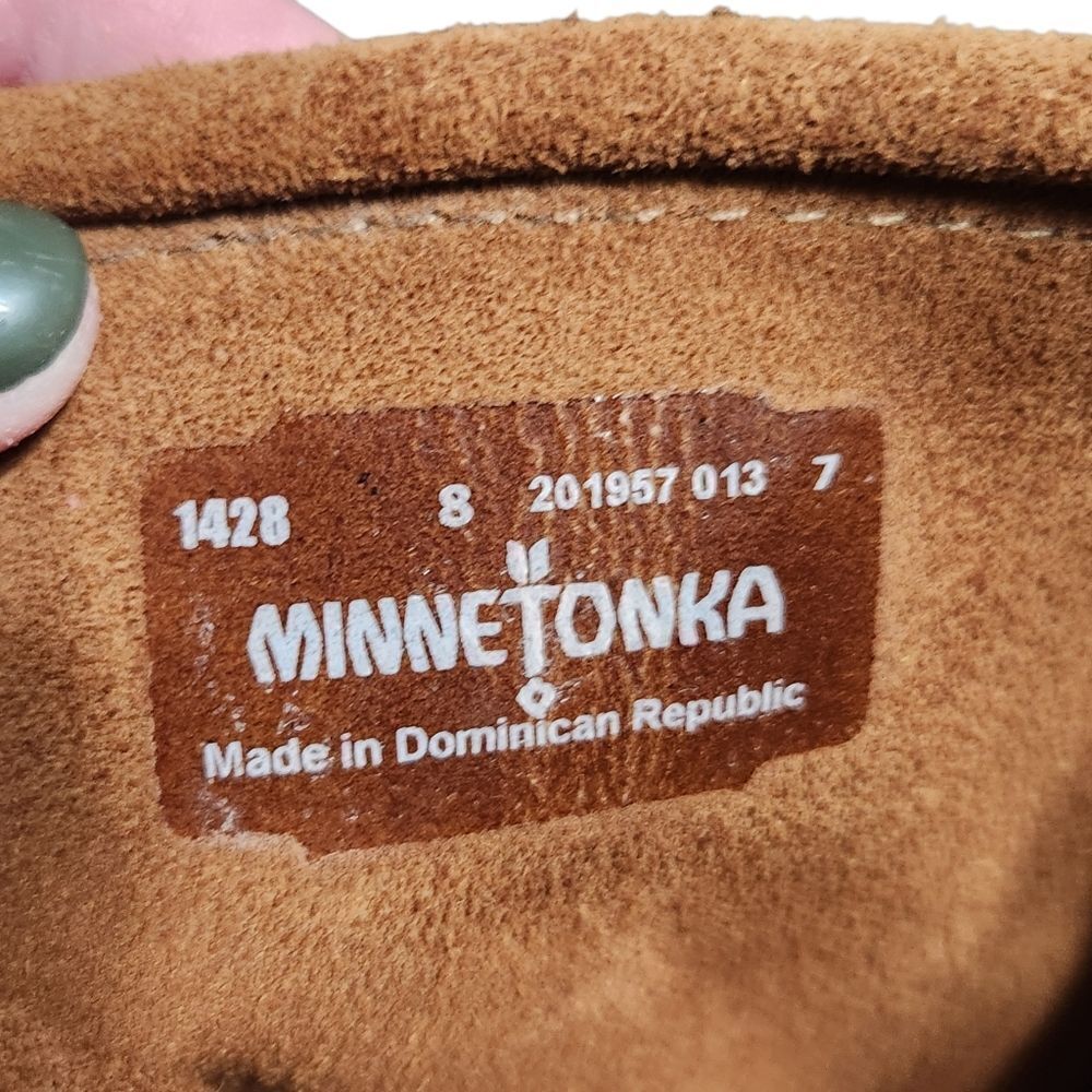 MINNETONKA Leather Moccasin Knee Boots Size 8 Fringe Boho Festival Western Indie - Picture 8 of 8